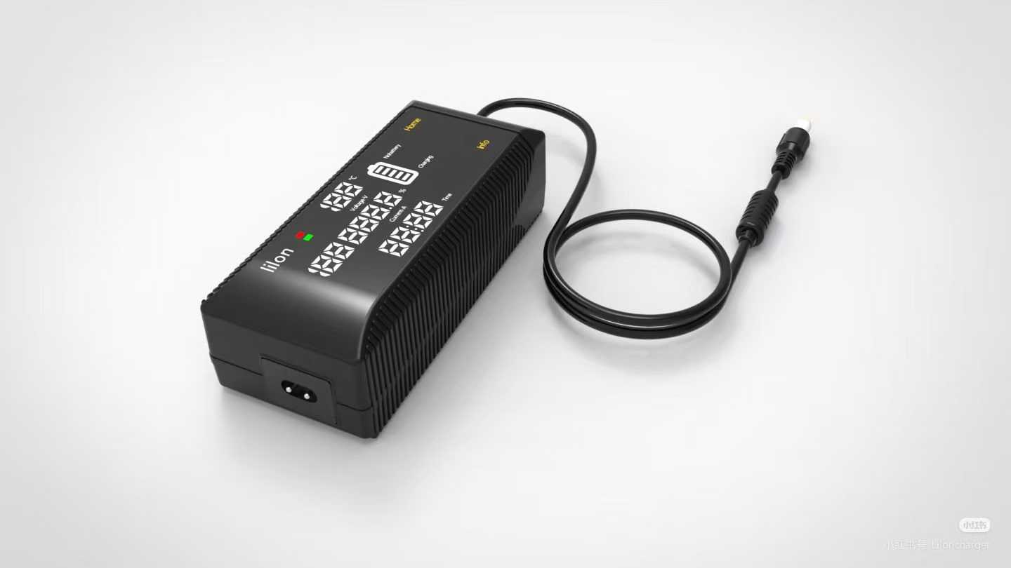 135W Charger with Led Charging Display Screen