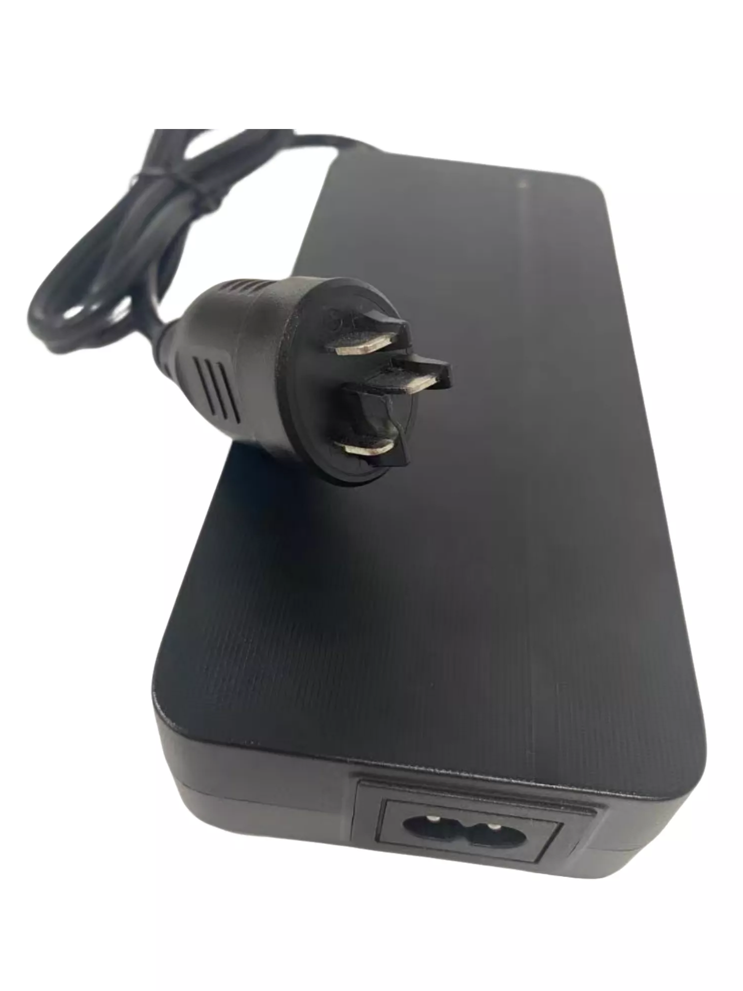 Compatible with BOSCH 36V Lithium Battery 42V 4.0A Fast Charger.