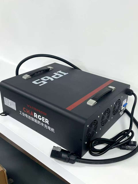  Lilon 3000W IP65 Smart Industrial Battery Charger