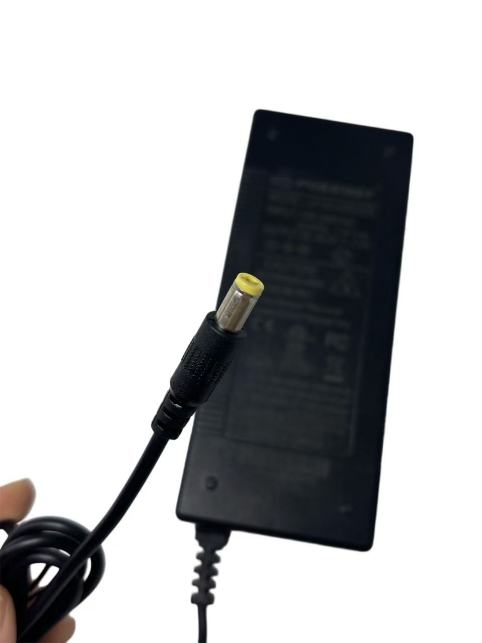 88W 시리즈 스쿠터 고품질 충전기를 위한 새로운 디자인 빠른 위탁 전기 자전거 충전기